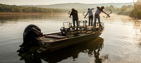 bowfishing on Jon boat