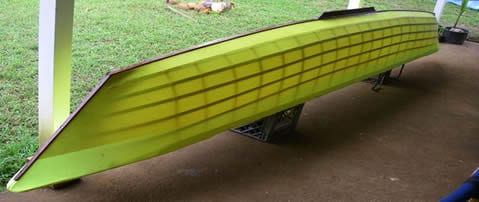 canoe with keel