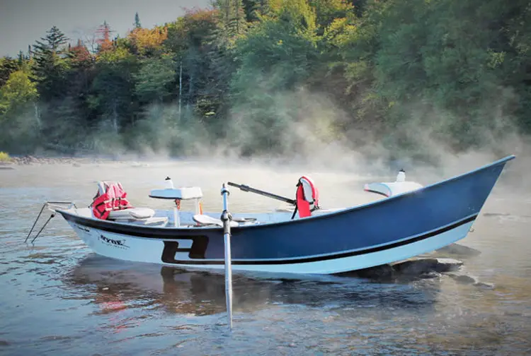 What to Look For In a Drift Boat. Drift Boat Buyer’s Guide. Flat