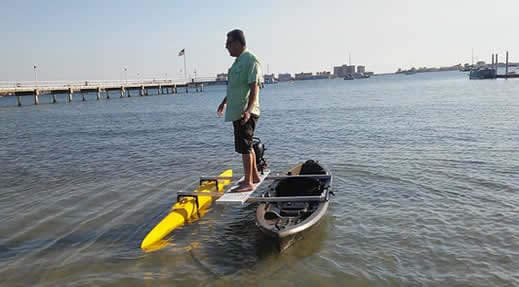 Single outrigger canoe