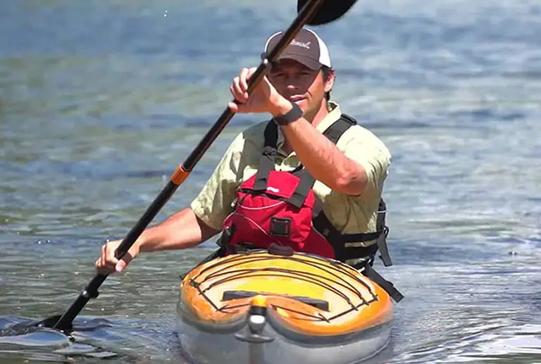 kayak going straight