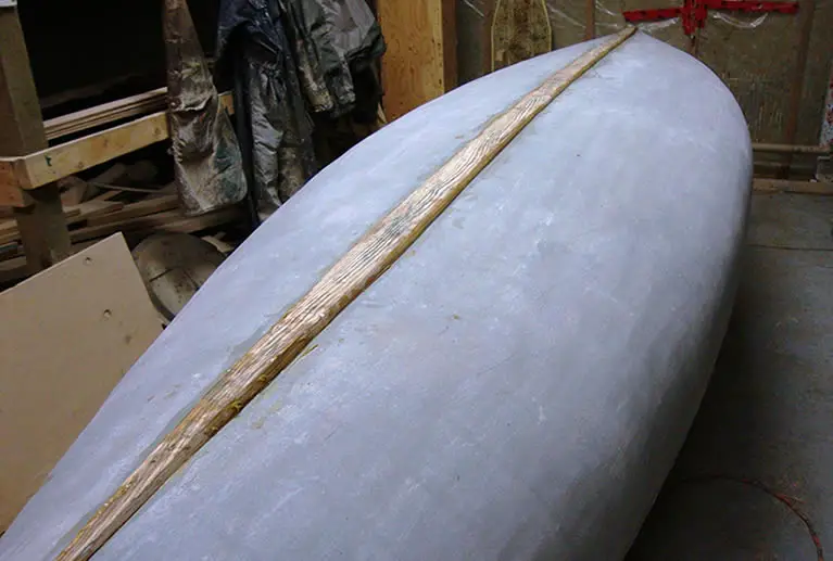 Keel on canoe